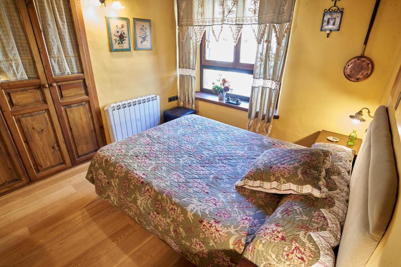 Apartamentos Solsalient Vilac エクステリア 写真
