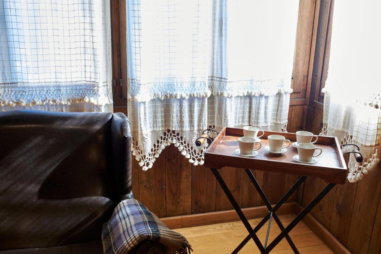 Apartamentos Solsalient Vilac エクステリア 写真